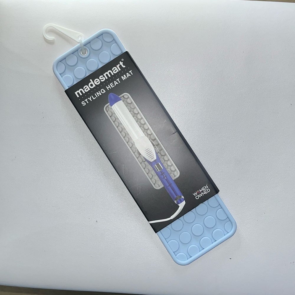 Made smart styling heat mat. Sky blue color. New